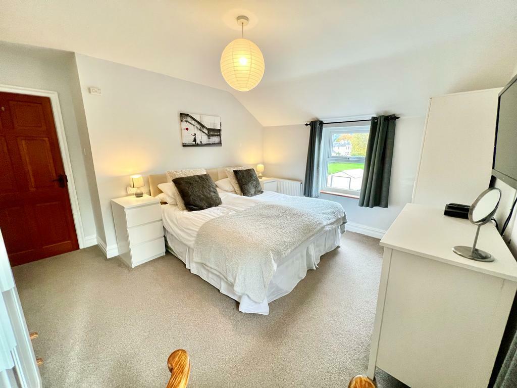 PHOTO-2022-11-08-18-01-04 (7).jpg