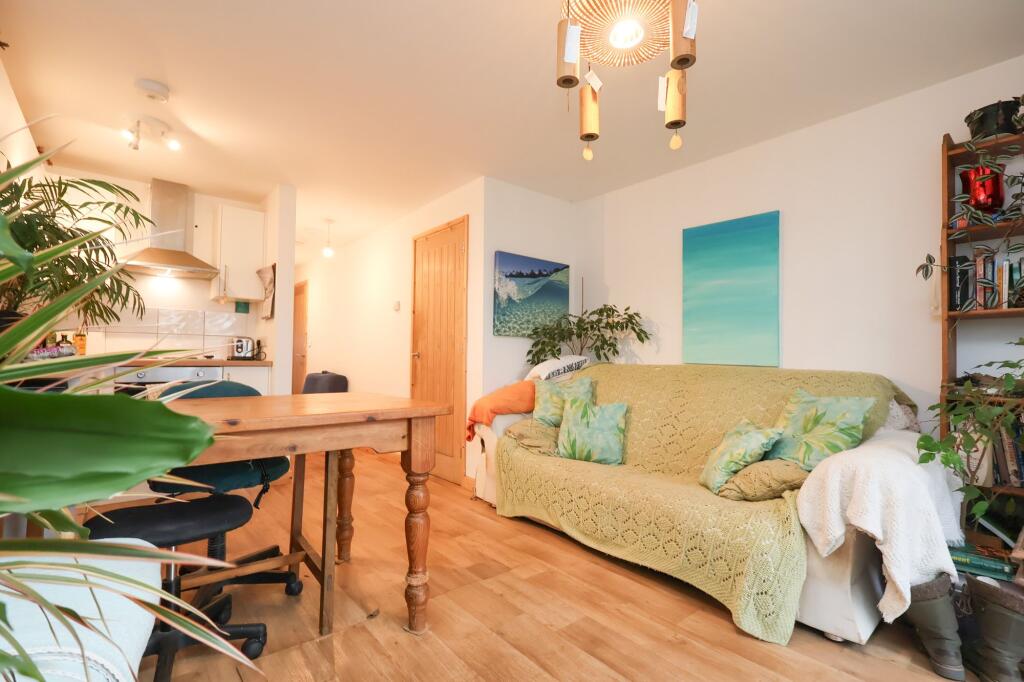 Kitchen/Living