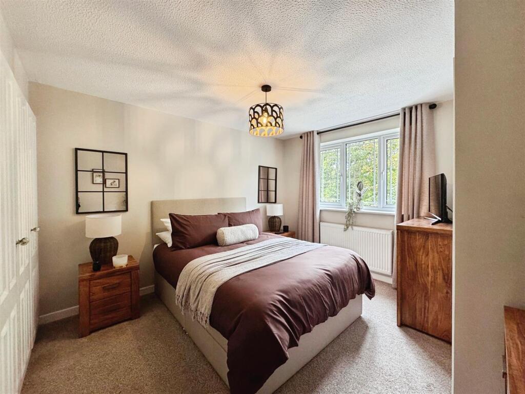 fbb6d3e9--432D-AA9A-07D5AF210D8B-26642-0000110E3EB