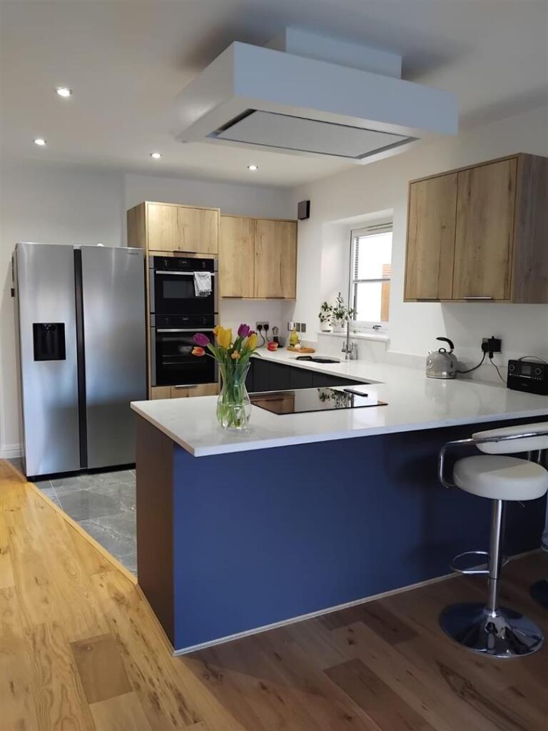 Jeff Davies new build x....,.jpg