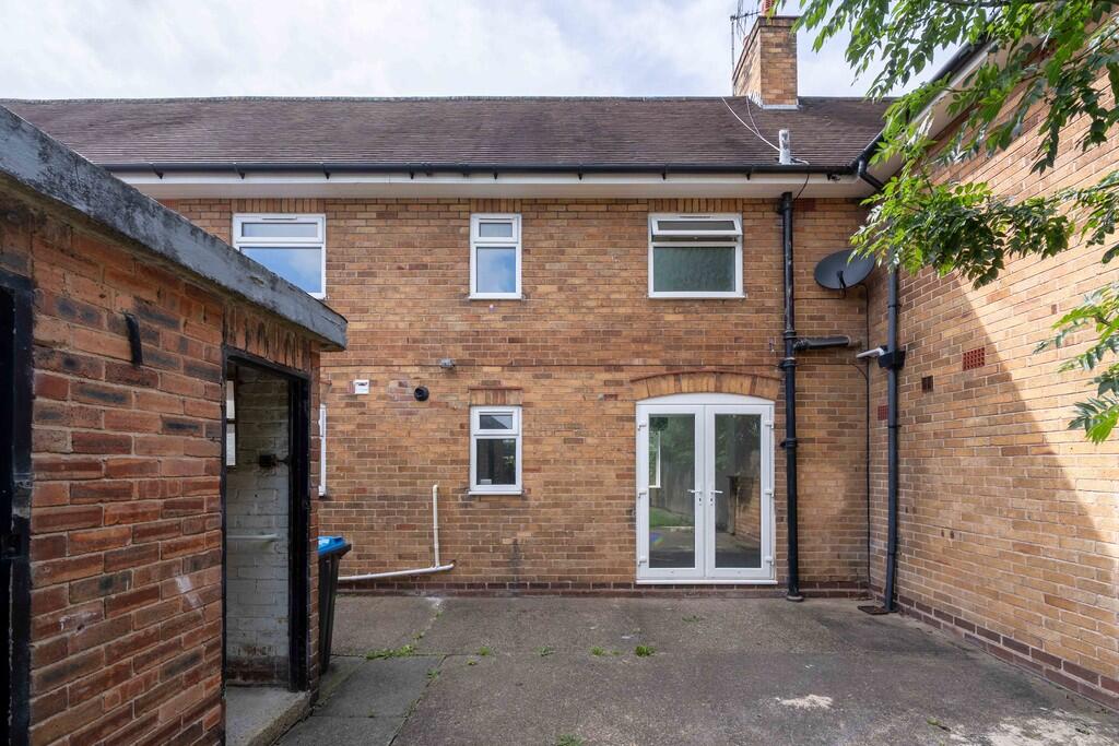 4 Carlisle Road, ...