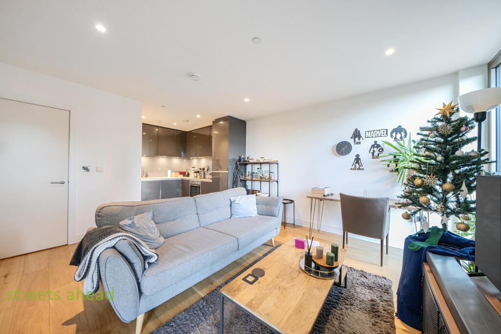 8ca1bcbc-9ec3-4ac...