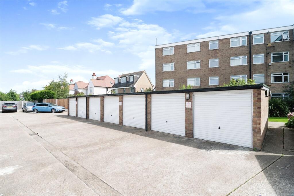 Garage In Block