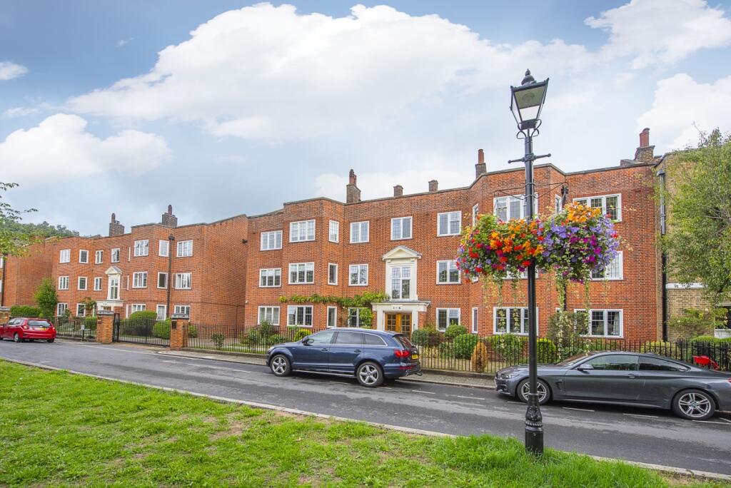 fitzwilliam-house...