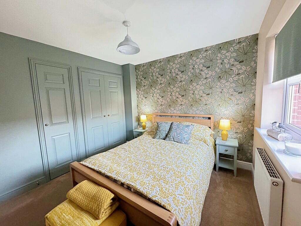 Double Bedroom Tw...