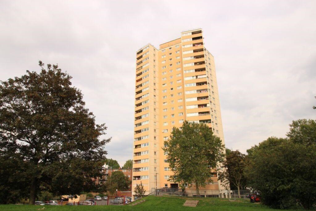 Flat 81 Moreton Tower, Lexden Road, Acton, London, W3 9NQ