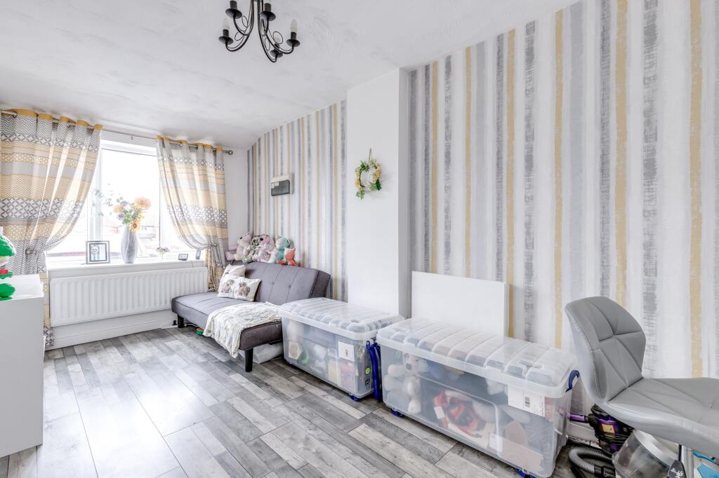 Family Room/Bedroom 4