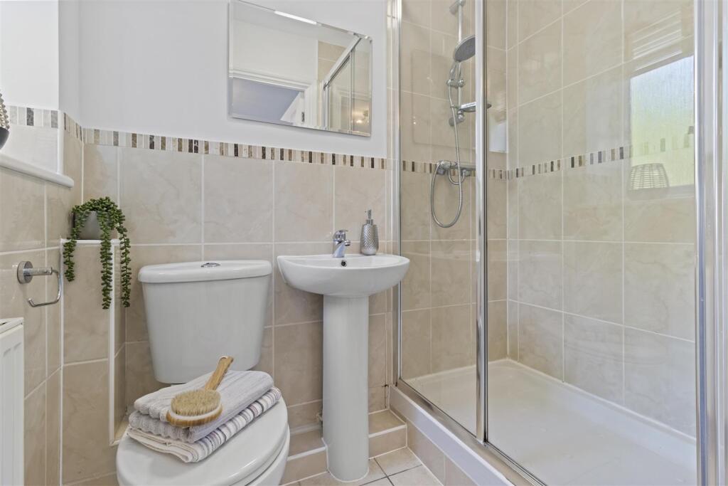 Master Ensuite