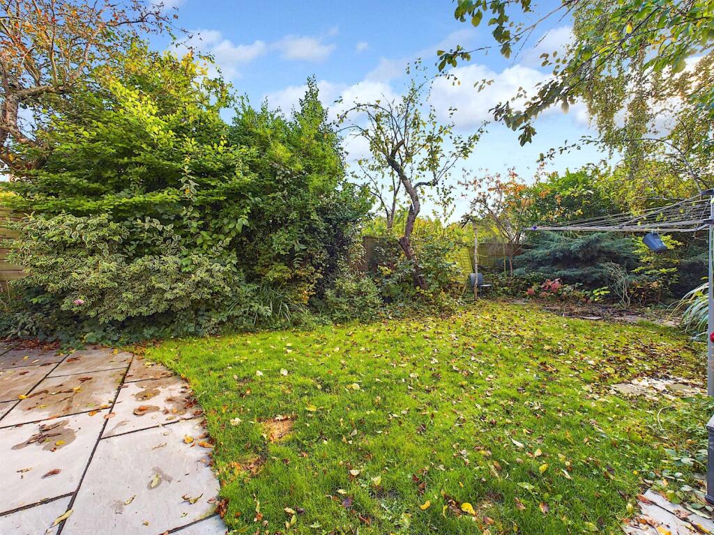 28 Knapton Lane - Garden