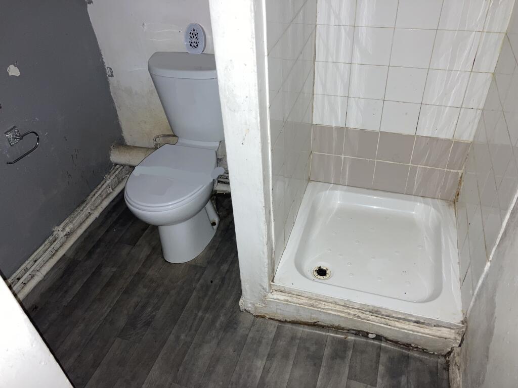 Bathroom T202512101126.jpg