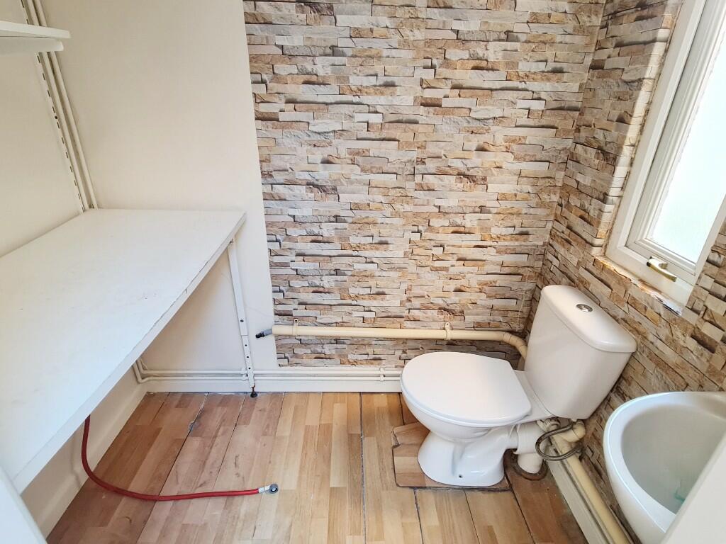 Utility Cloakroom