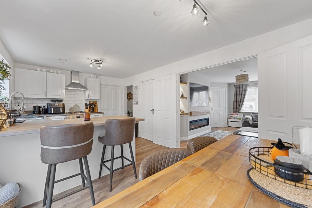 Dining &amp; Kitchen 