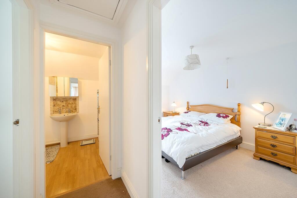 7 Hall Farm Cottages - Bedroom View.