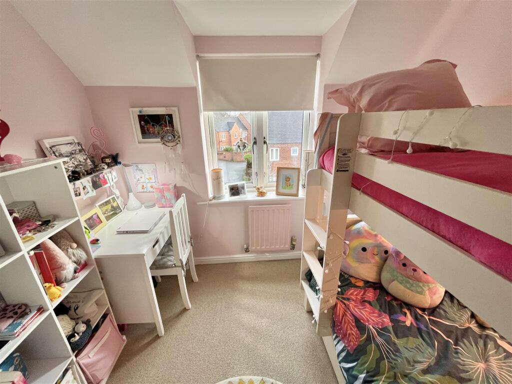 Bedroom 2 Aspect 2