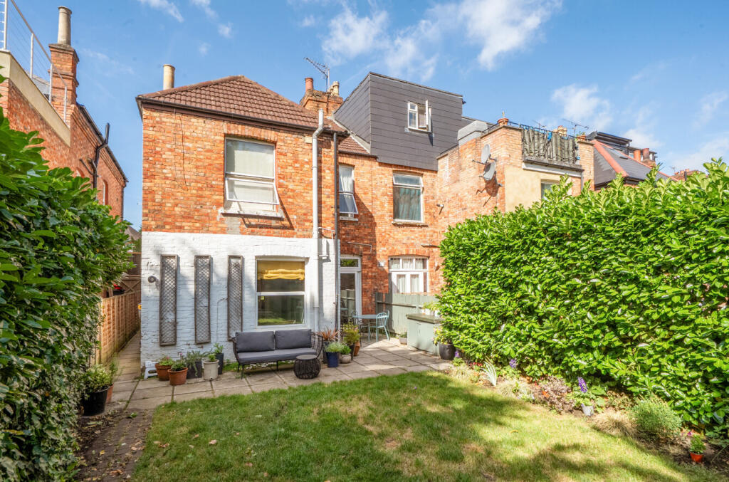 1317398-24-685e5c...