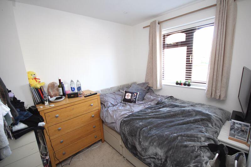 Family room / Bedroom 5