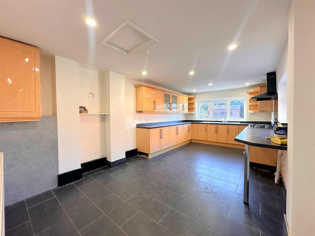 Kitchen / Diner