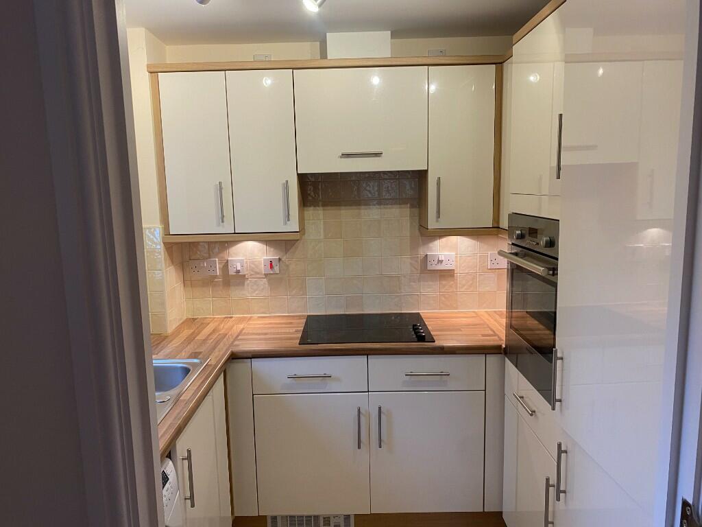 Flat 16