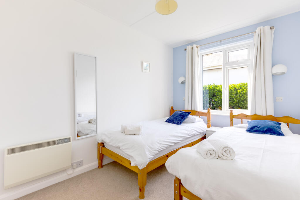 65323aecec7b2_Hillcroft-13