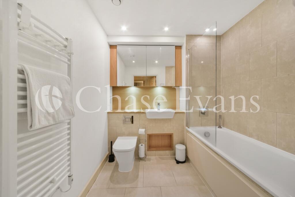 Marner Point, St And