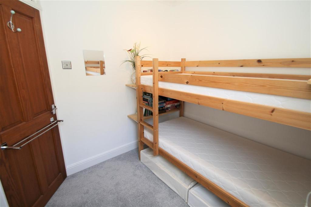 Bedroom4.JPG