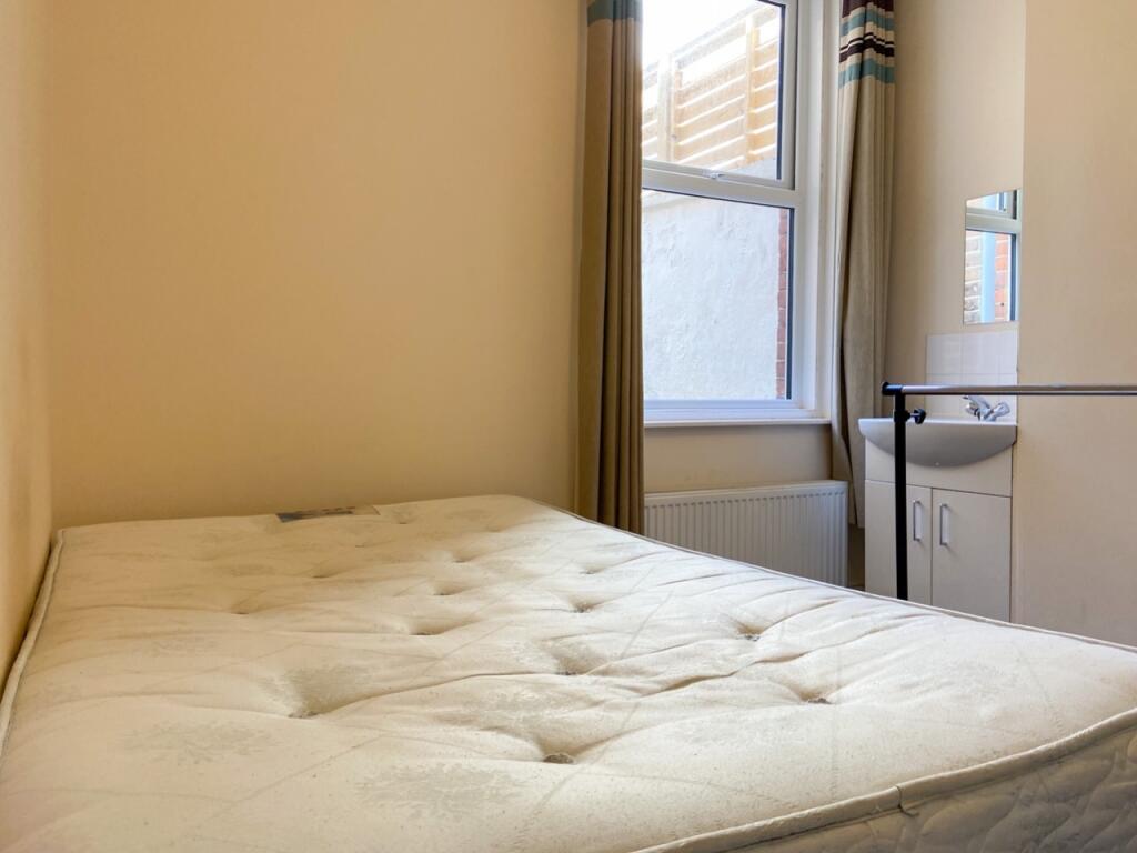 16 Hollingbury Road Bedroom 2