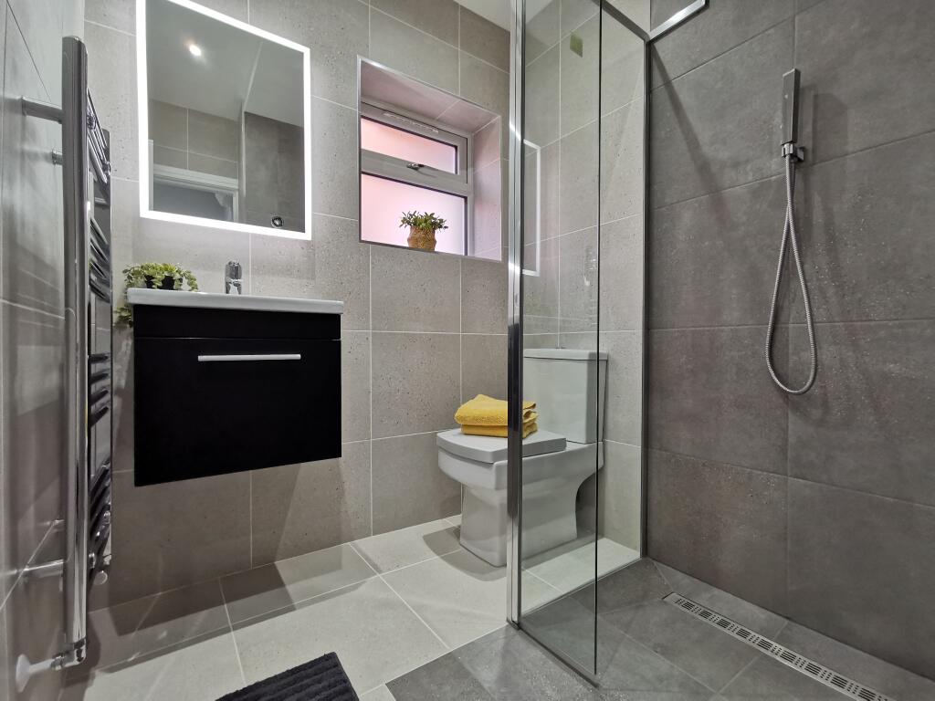 Family bathroom