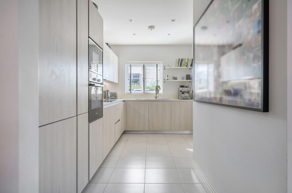 1343094-1-68a89db...