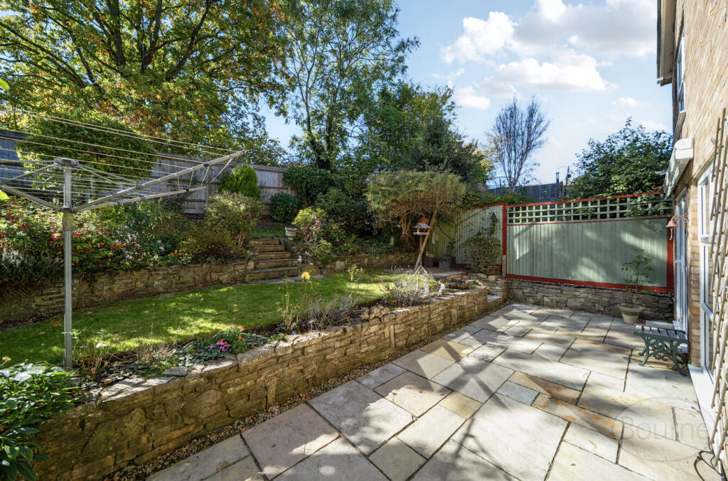 c6485b2b-1913-463...