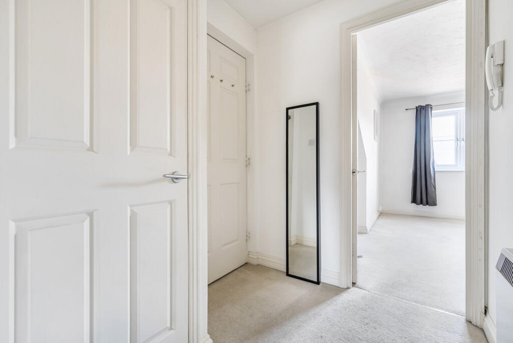 1347787-10-68b585...