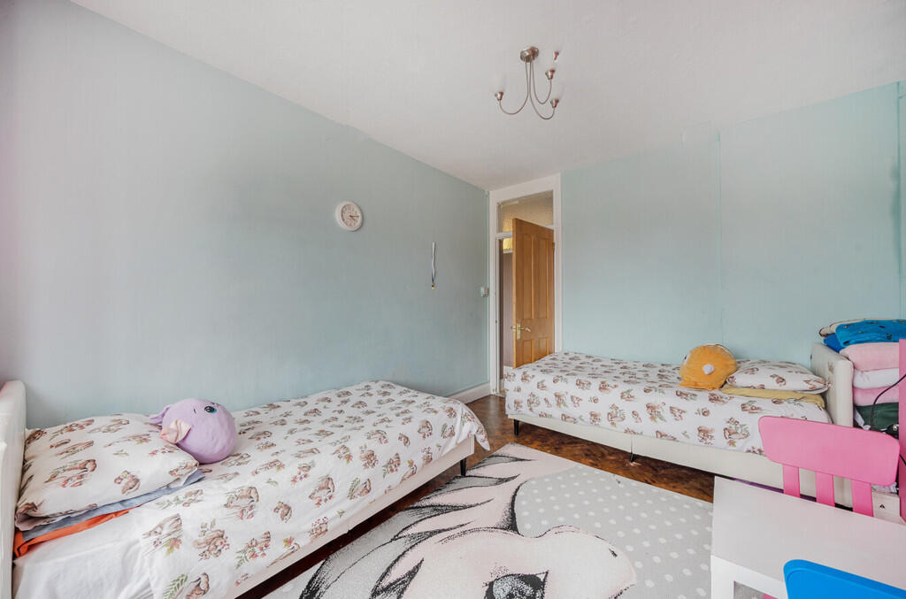 1294132-15-682607...