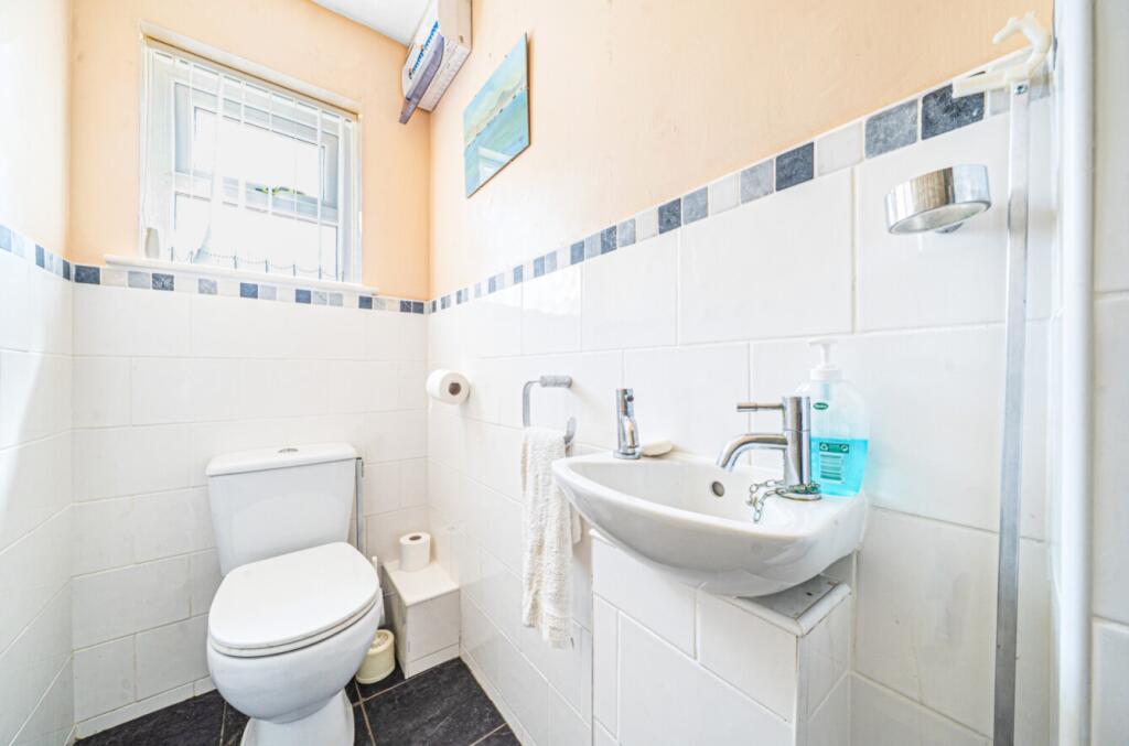 1-1312643-1-6854a63cacb92-ARWc (1)