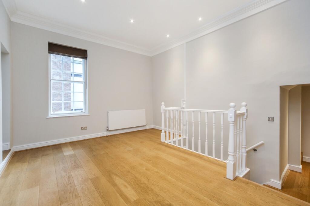 Ph9_976108_edited...