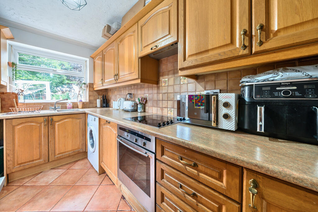 1300036-11-68591f...