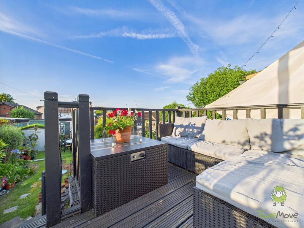 CAM01543G0-PR0139-STILL041