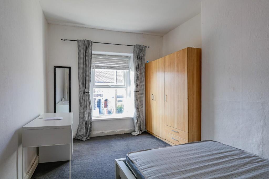 47 Llantrisant Street-10.jpg