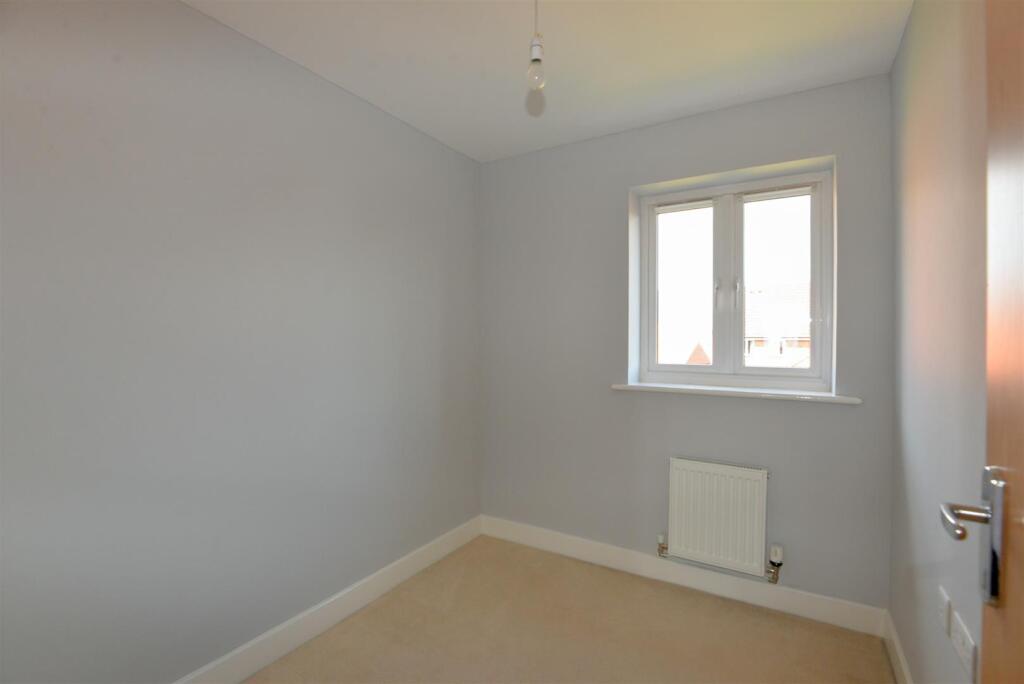 Bedroom3 1.jpg