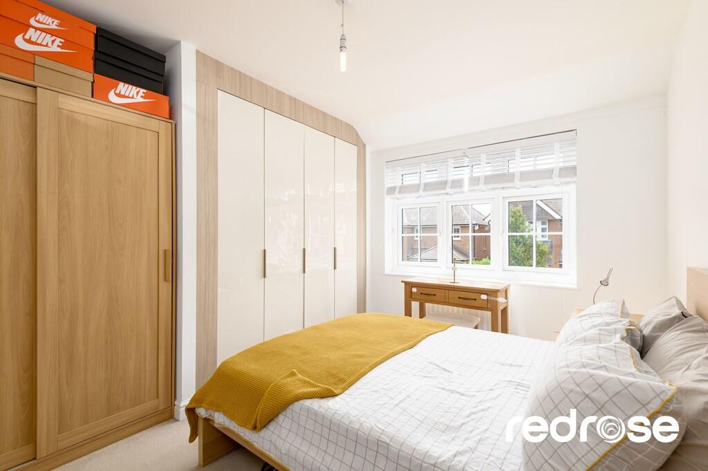 web_57 Whitley Dr...