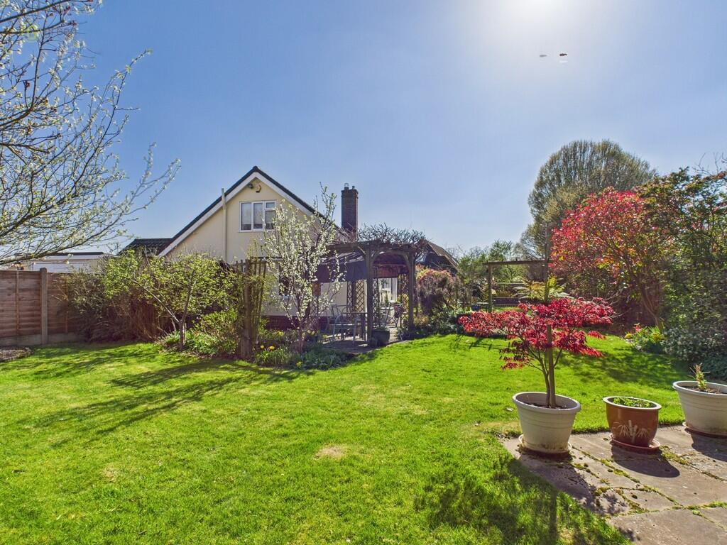 CAM03830G0-PR0137...