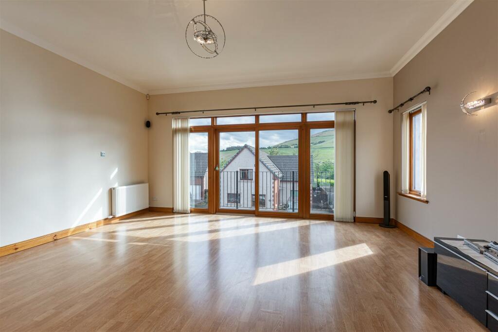 7 Hillside Drive Galashiels 16.JPG