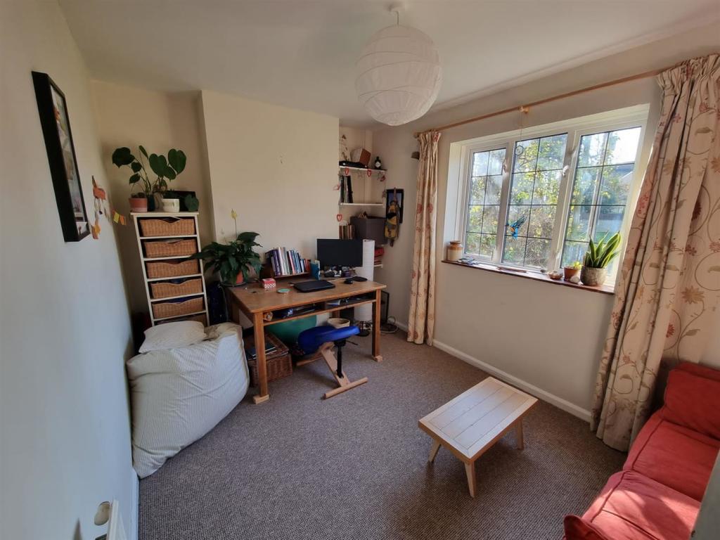 Front Sitting Room.jpg