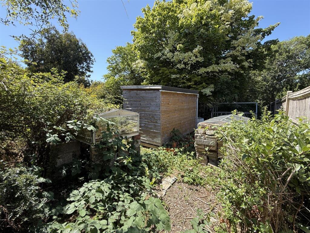 Rear Garden: