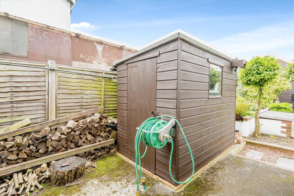 Garden shed