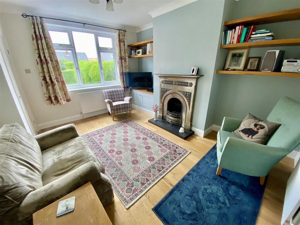 Bramleys Estate Agents - Scopsley Lane - Mirfield 