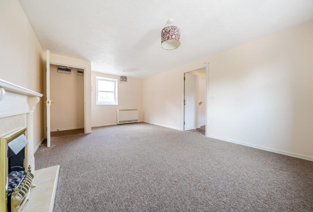 1307322-13-684c3c...