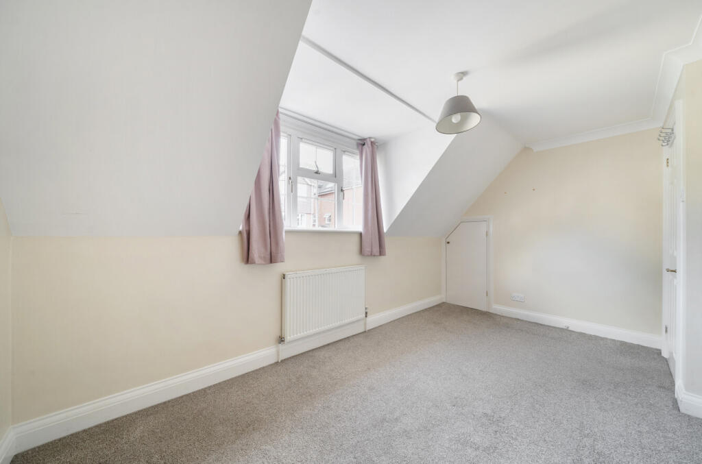 1348349-2-68b5c4e...