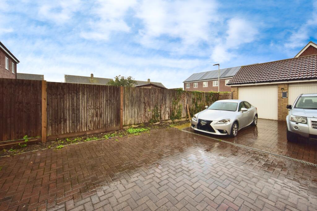 Garage &amp; Allocated Parking Space
