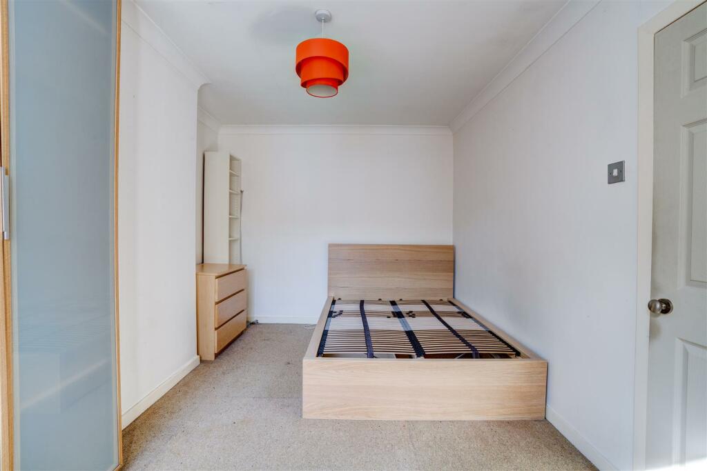 Talworth Street, HernCrabtree (22).jpg