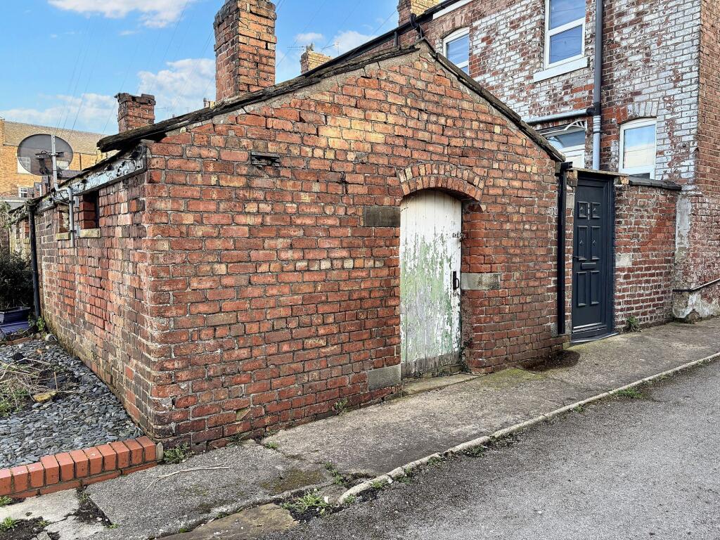 Outbuilding