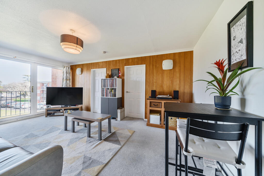 Living / Dining Room